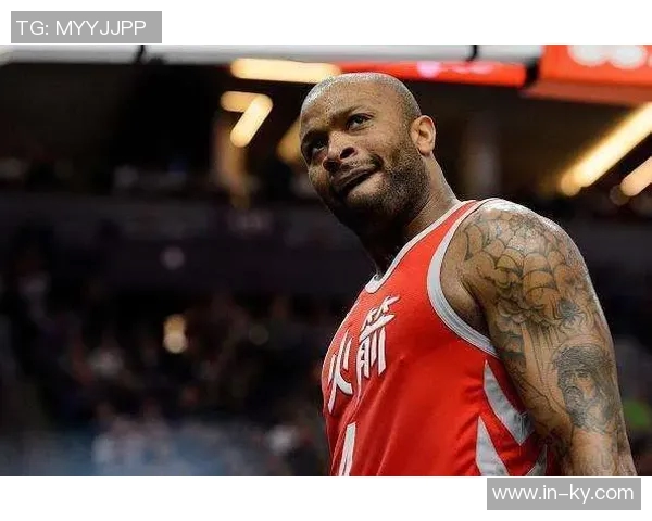 塔克遭遇伤病困扰初步诊断为硬伤赛后将进行详细检查以确定恢复情况